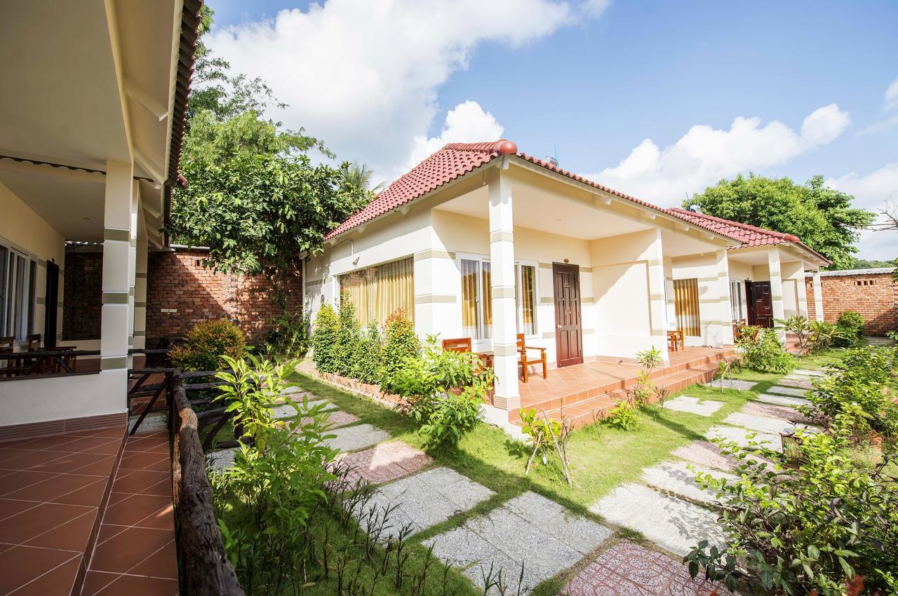 Trung Huynh Bungalow 두옹 동 외부 사진